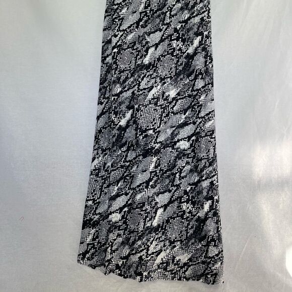 Black and white snake print cowl neck maxi dress - Picture 6 of 11